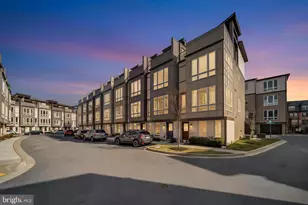 1402 Bexley Ln, Frederick, MD 21701 - Photo 2