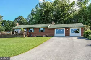 15746 Manahan Rd, Sabillasville, MD 21780 - Photo 2