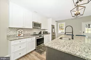 8730 Mapleville, Mount Airy, MD 21771 - Photo 16