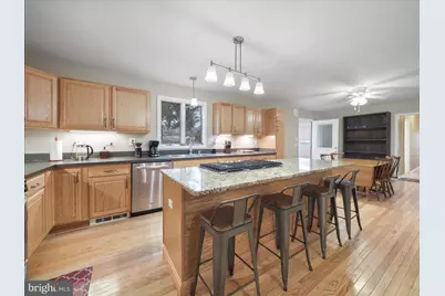 17224 Sabillasville Road, Sabillasville, MD 21780 - Photo 8