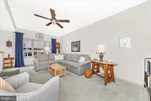 2205 Garden Ln, Frederick, MD 21701 - Photo 8