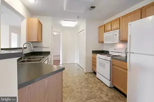 502 Bradley Ct, Frederick, MD 21703 - Photo 6