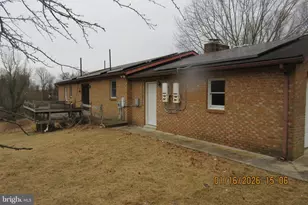 2809 Fry Rd, Jefferson, MD 21755 - Photo 2