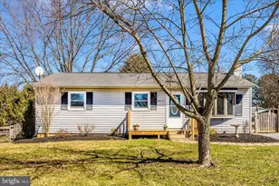 8615 Chestnut Grove Rd, Frederick, MD 21701 - Photo 2