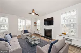 324 Spring Bank Way, Frederick, MD 21701 - Photo 2