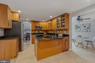 2239 Regina Dr, Clarksburg, MD 20871 - Photo 10