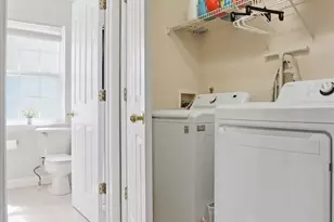 9049 Allington Manor Cir W, Frederick, MD 21703 - Photo 30