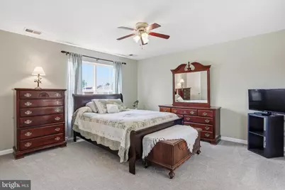 9049 Allington Manor Circle W, Frederick, MD 21703 - Photo 18