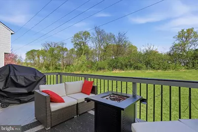 9049 Allington Manor Circle W, Frederick, MD 21703 - Photo 32