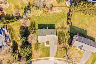 201 Wellesley Ct, Walkersville, MD 21793 - Photo 2