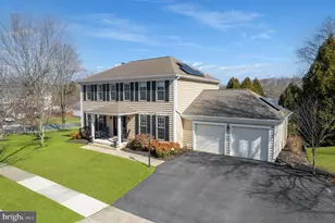 6109 Twain Dr, New Market, MD 21774 - Photo 2