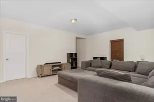 1006 Hunters Knolls, Myersville, MD 21773 - Photo 32