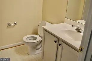 6409 Weatherby Ct, Frederick, MD 21703 - Photo 8