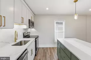 319 E A St, Brunswick, MD 21716 - Photo 12