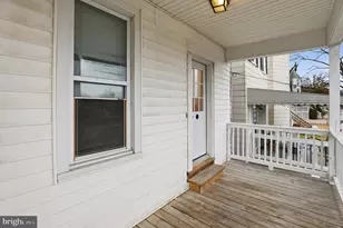 319 E A St, Brunswick, MD 21716 - Photo 4