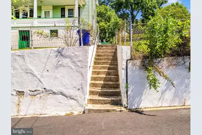 7 W B Street, Brunswick, MD 21716 - Photo 48