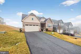 6926 Mandalong Wy, New Market, MD 21774 - Photo 1