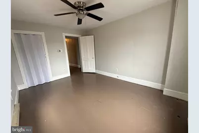 8 S Maple Avenue, Brunswick, MD 21716 - Photo 4