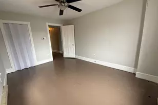 8 S Maple Ave, Brunswick, MD 21716 - Photo 4