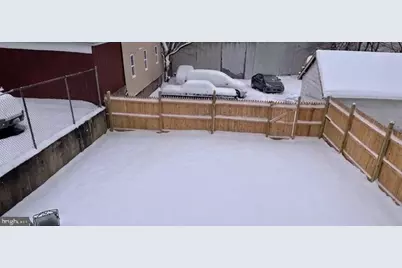 8 S Maple Avenue, Brunswick, MD 21716 - Photo 2