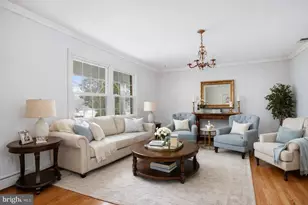 2299 Persimmon Dr, Ijamsville, MD 21754 - Photo 2