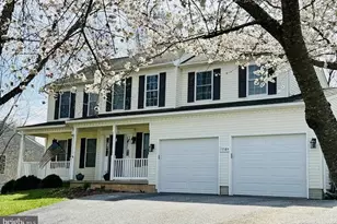 13503 Kimberly Ct, Mount Airy, MD 21771 - Photo 2