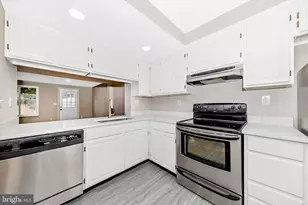 5818 Drawbridge Ct, Frederick, MD 21703 - Photo 8