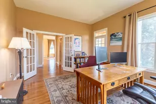 4302 Saratoga Springs Ct, Middletown, MD 21769 - Photo 14