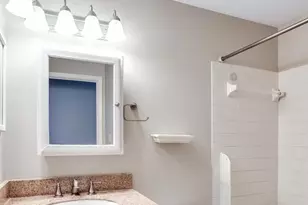 816 Chadwick Cir, Frederick, MD 21701 - Photo 12