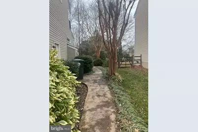 1733 Dearbought Drive, Frederick, MD 21701 - Photo 4