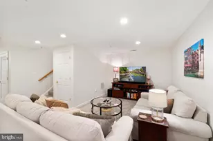 127 S Market St, Frederick, MD 21701 - Photo 30