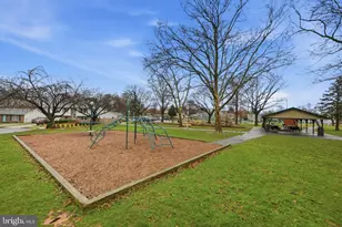 447 Center St, Frederick, MD 21701 - Photo 26