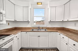 801 N Maple Ave, Brunswick, MD 21716 - Photo 16