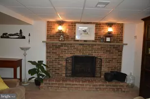 10523 Rolling Green Ct, Clarksburg, MD 20871 - Photo 36