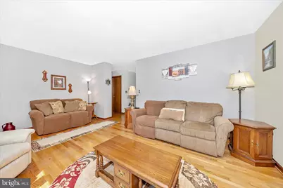 10523 Rolling Green Court, Clarksburg, MD 20871 - Photo 8