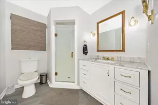 212 Baughmans Ln, Frederick, MD 21702 - Photo 18