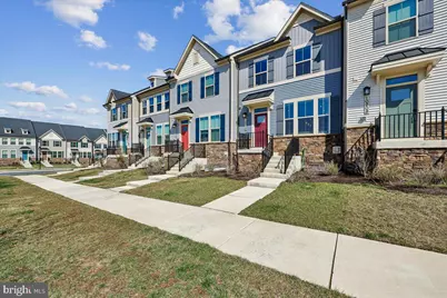 10206 Lake Linganore Boulevard, New Market, MD 21774 - Photo 2