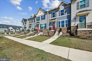 10206 Lake Linganore Blvd, New Market, MD 21774 - Photo 2