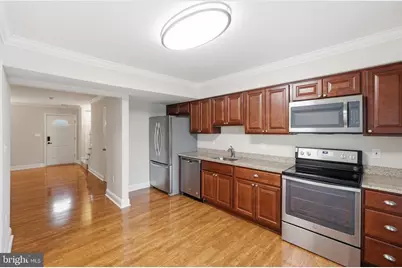 524 Lancaster Place #524, Frederick, MD 21703 - Photo 4