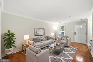 524 Lancaster Pl, Frederick, MD 21703 - Photo 2