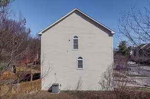 92 Victoria Square, Frederick, MD 21702 - Photo 26