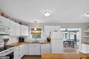 8354 Rocky Springs Rd, Frederick, MD 21702 - Photo 8