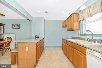 411 9th Avenue, Brunswick, MD 21716 - Photo 18