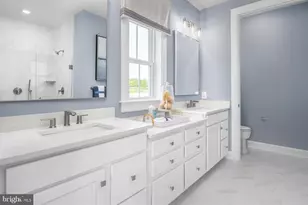 6172 Heathmeadow Dr, Frederick, MD 21701 - Photo 12