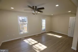 8006 Harbor Pl, Frederick, MD 21701 - Photo 10