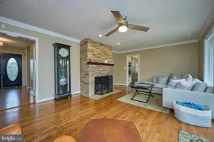 4292 Molesworth Terrace, Mount Airy, MD 21771 - Photo 6