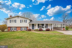 4984 Linganore View Dr, Monrovia, MD 21770 - Photo 1