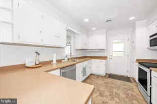 4984 Linganore View Dr, Monrovia, MD 21770 - Photo 8