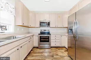 2583 Bear Den Rd, Frederick, MD 21701 - Photo 8