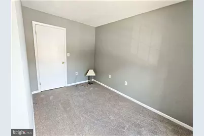 104 S Oak Cliff Court S, Mount Airy, MD 21771 - Photo 10